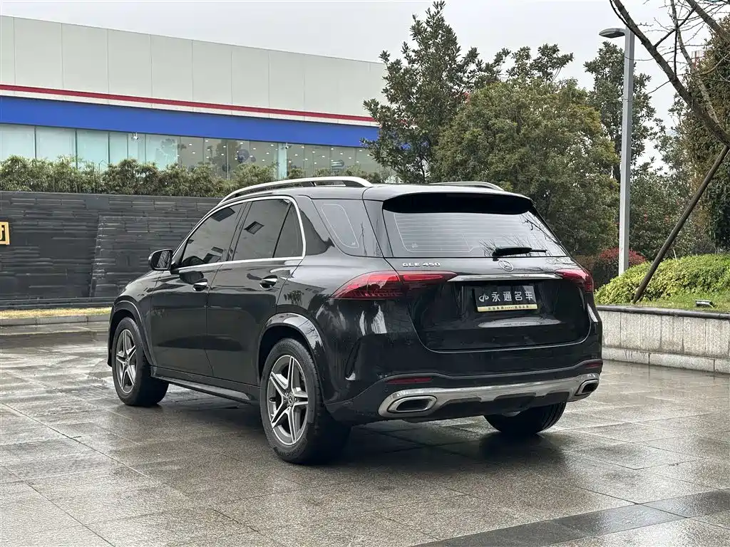 Mercedes-Benz GLE 2024 GLE 450 4MATIC Fashion фото 14