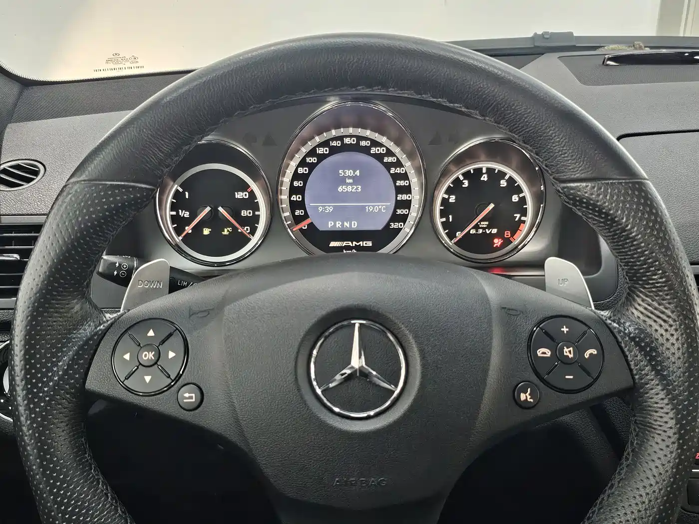 Mercedes-Benz C-Class AMG 2009 AMG C 63 Dynamic фото 10