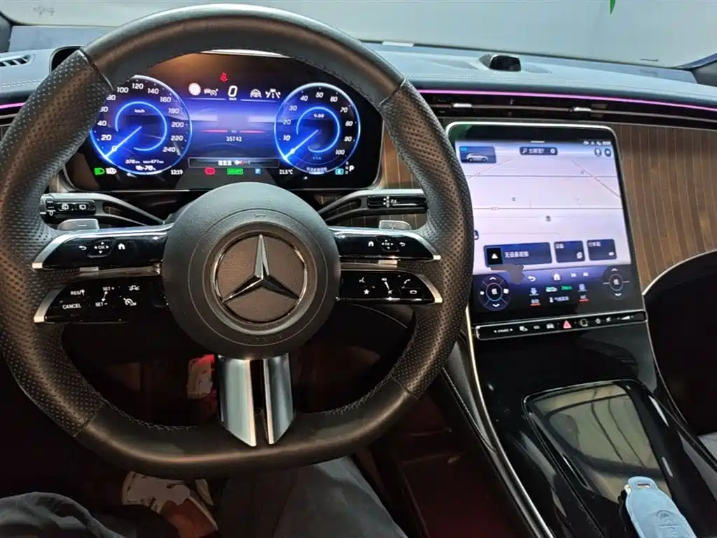 Mercedes-Benz EQE SUV 2023 350 4MATIC Luxury Edition фото 6