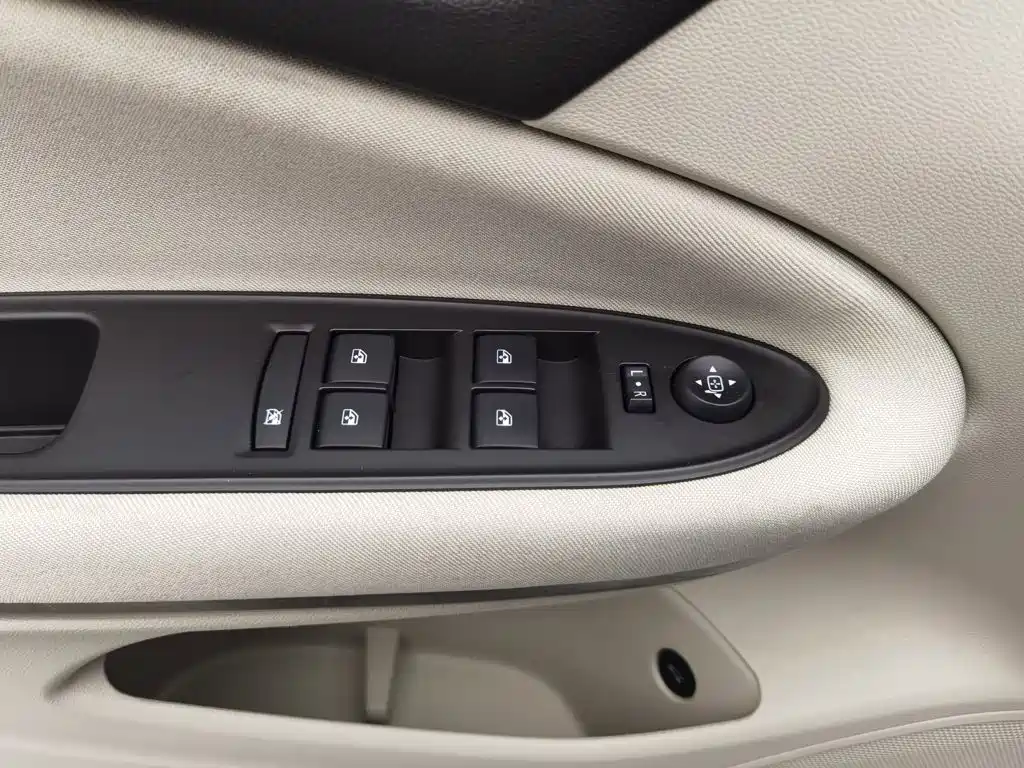 Buick Verano, миниатюра 9