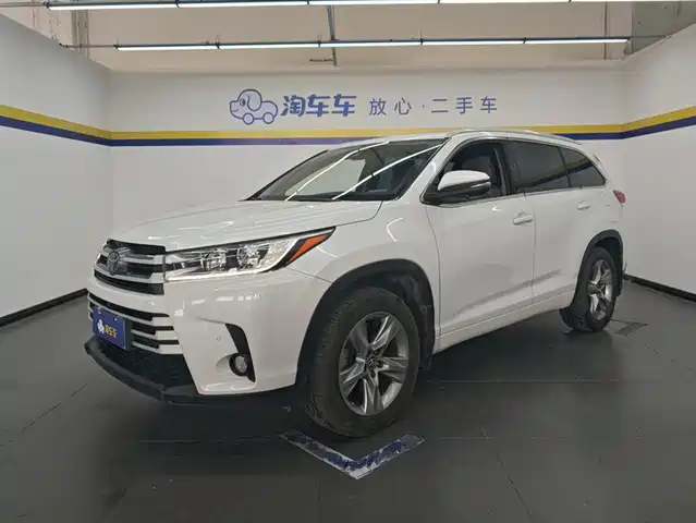 Toyota Highlander 2020