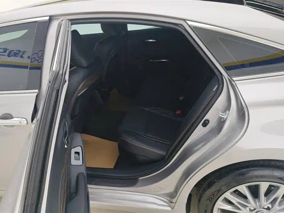 Toyota Avalon 2024 Hybrid 2.0L Luxury Edition фото 11