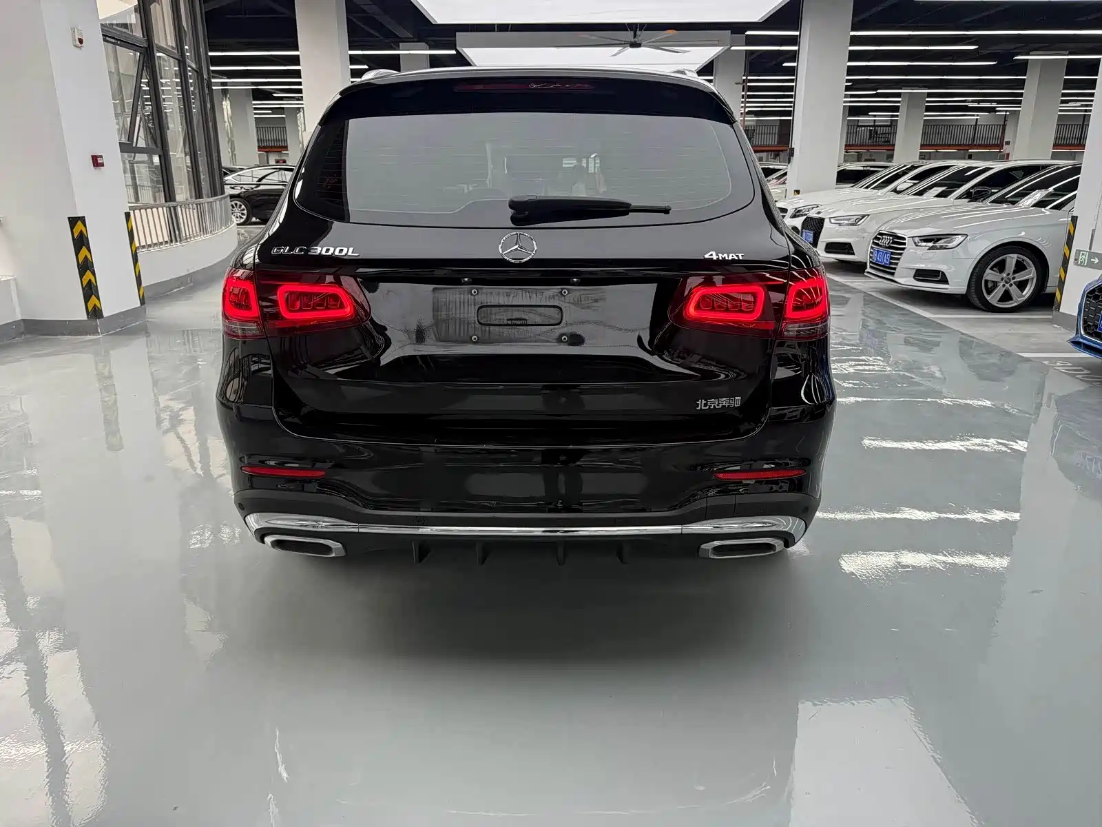 Фото 15 - Mercedes-Benz GLC