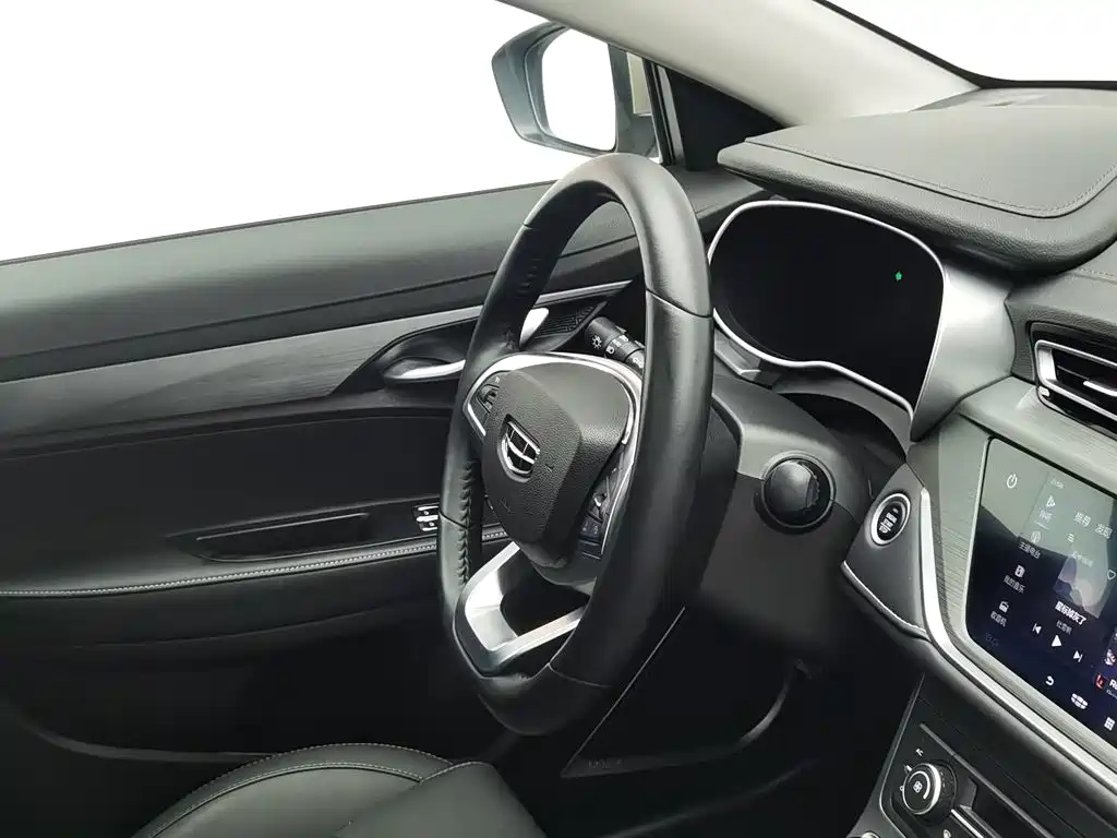 Фото 22 - Geely Emgrand