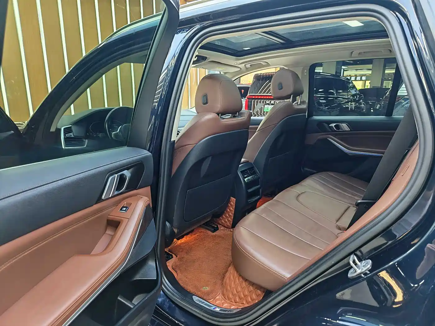 BMW X5 2022 xDrive 30Li M Sport Package фото 10