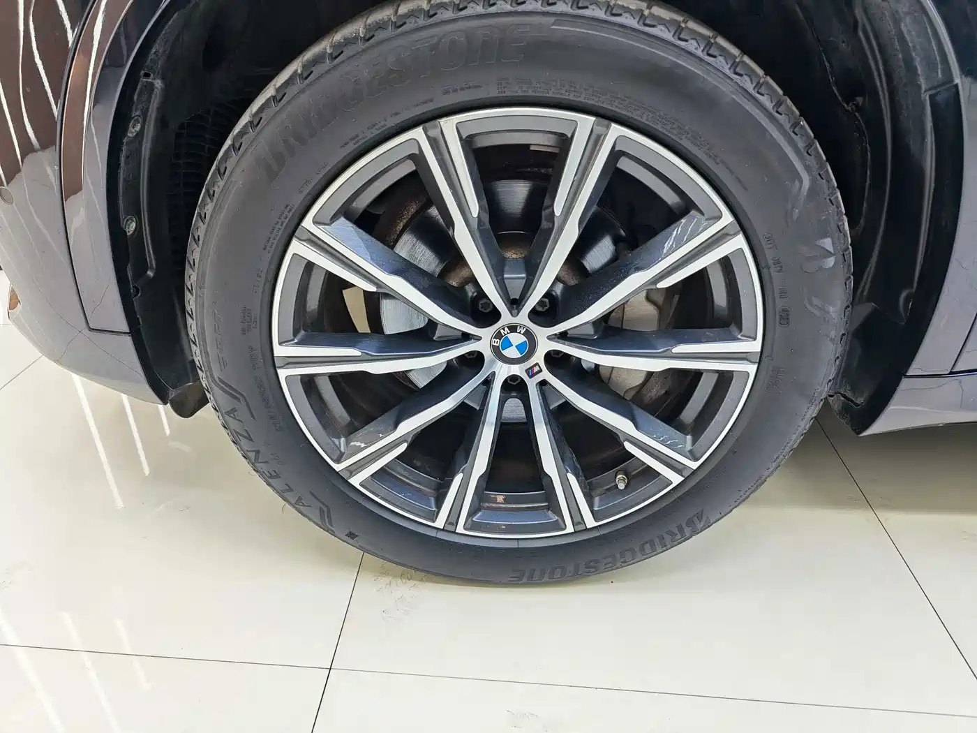 BMW X5 2022 xDrive 30Li M Sport Package фото 18