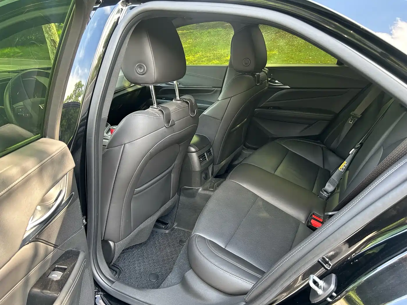 Cadillac CT4 2024 2023 25T Luxury Model