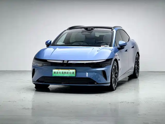 ZEEKR 007GT 2025