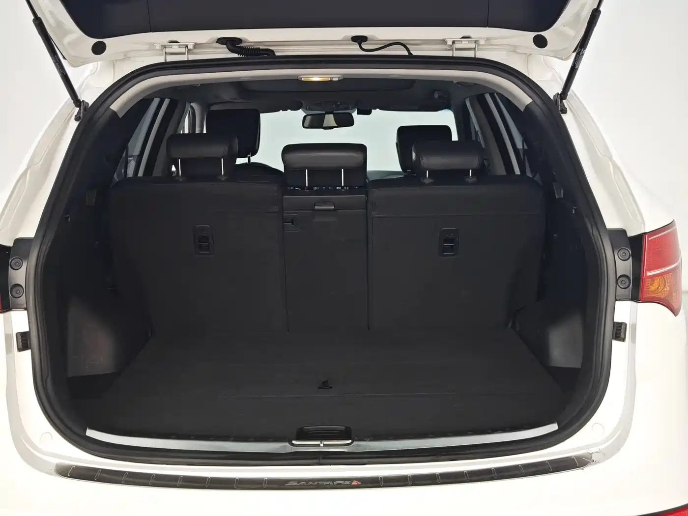 Hyundai Santa Fe 2013 Model 2.4L Automatic 2WD Smart фото 18