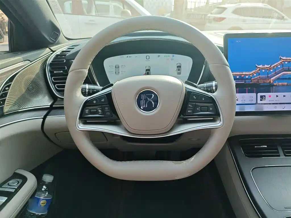 BYD Han 2025 Model EV 701KM LiDAR Smart Driving Version фото 3