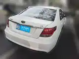 Фото 2 - Geely Vision