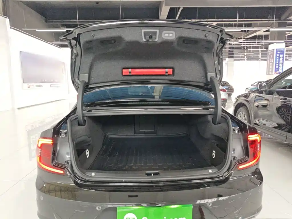 Volvo S90 2025 2025 B5 Zhiyuan Luxury Edition
