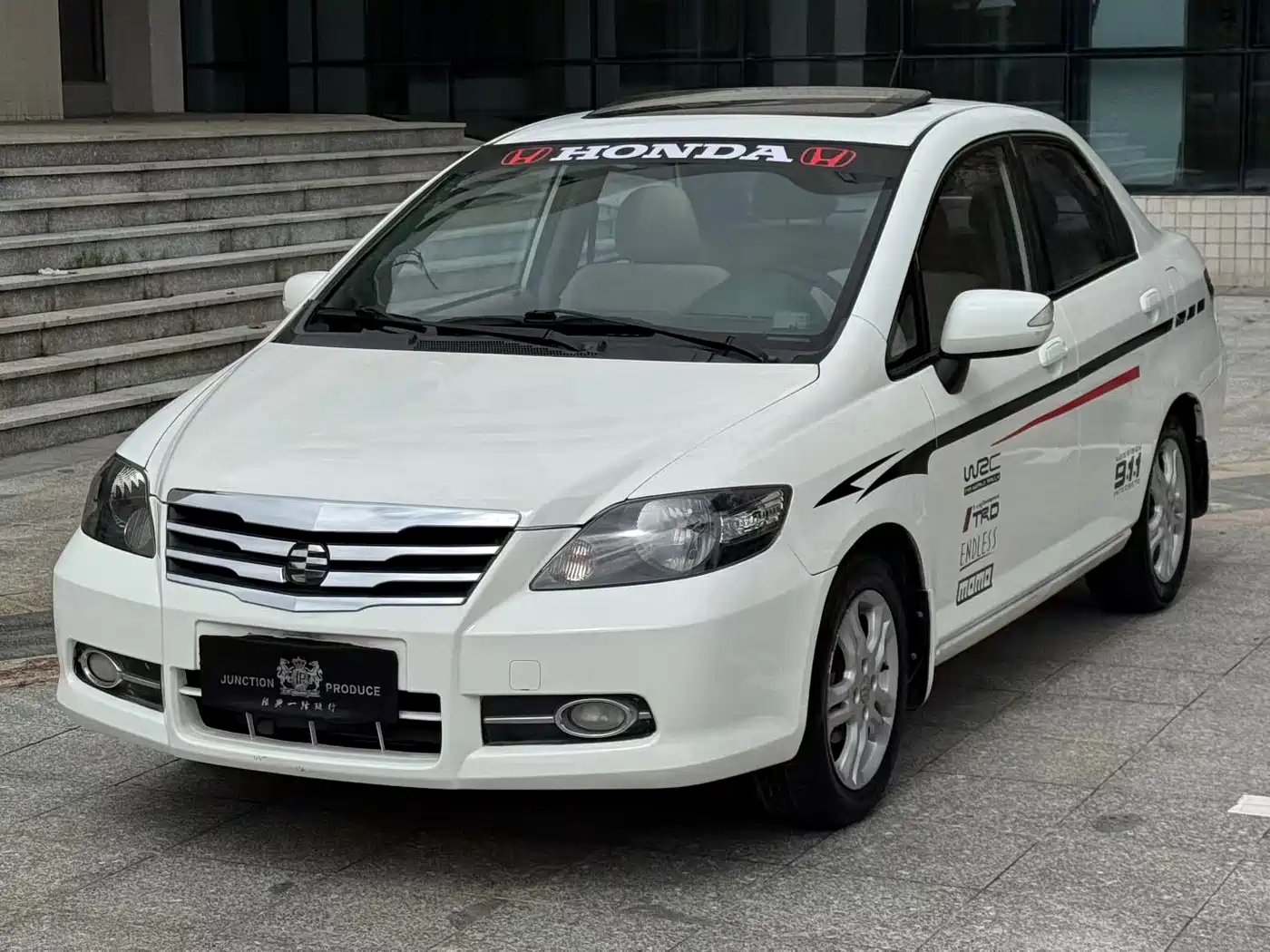 Everus S1 2012 2012 1.5L Automatic Luxury
