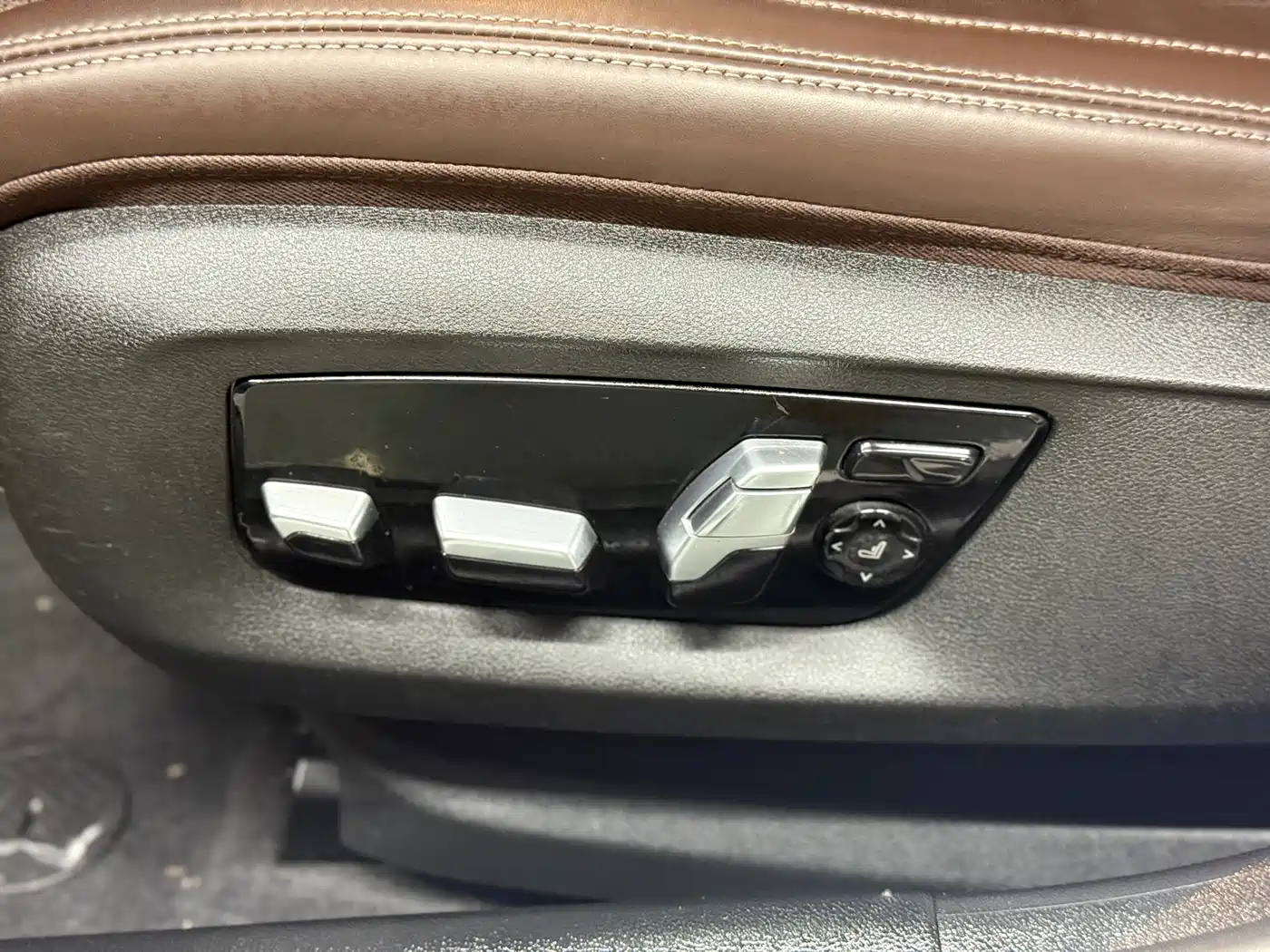 BMW 5 SERIES NEW ENERGY