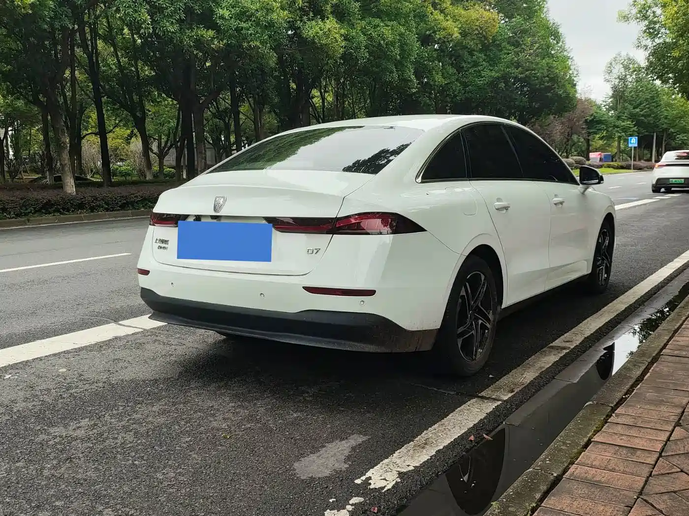 Фото 4 - Roewe D7