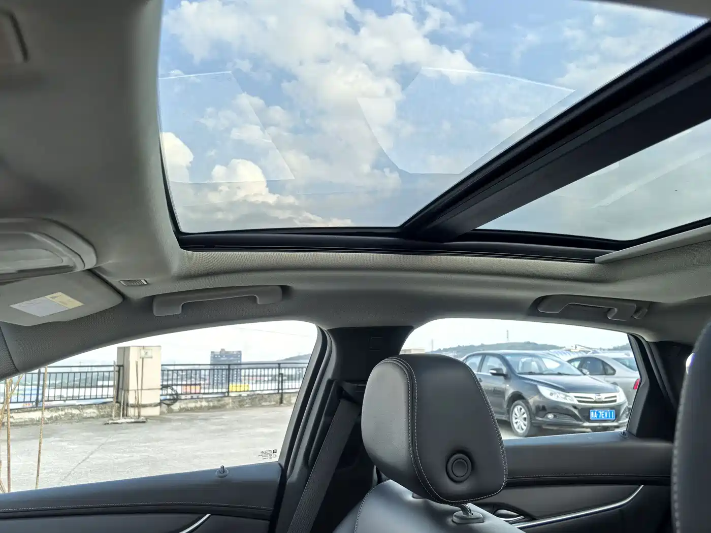 Cadillac XTS 2018 28T Technology фото 13