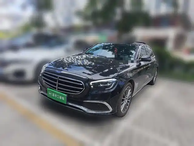 Mercedes-Benz E-Class 2021