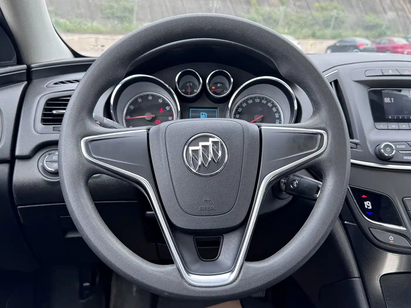 Buick Regal 2015 1.6T Leading Tech Edition фото 15