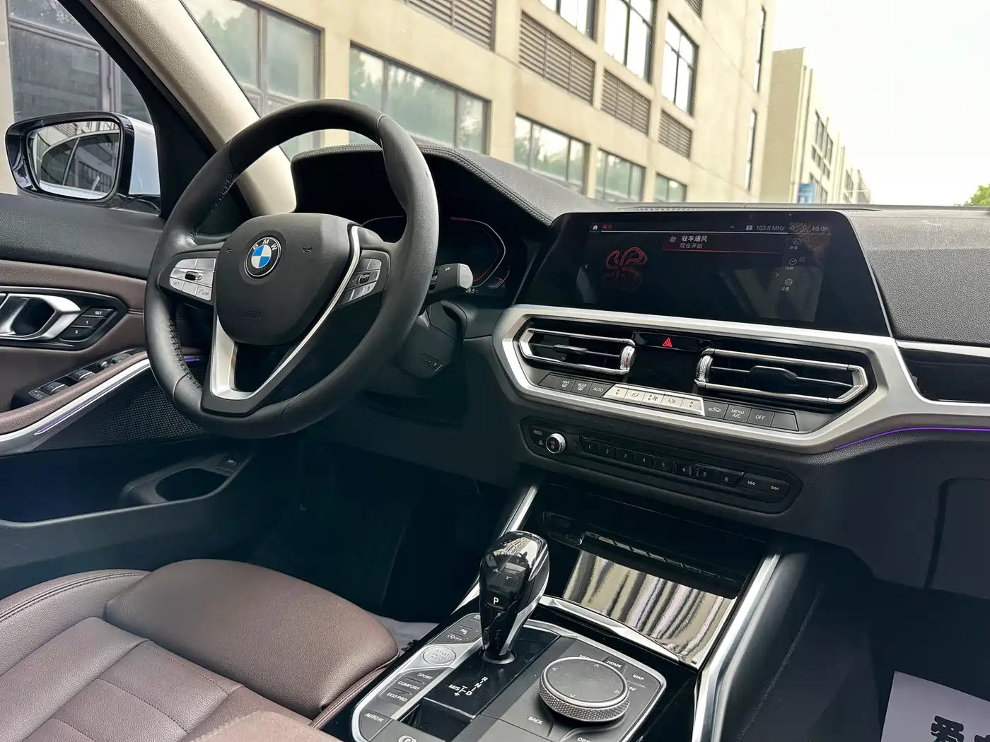 BMW 3 Series 2020 325Li Launch Edition фото 7