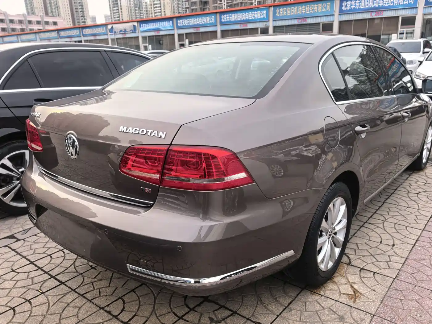Volkswagen Magotan 2015 Facelift 1.8TSI Luxury фото 11