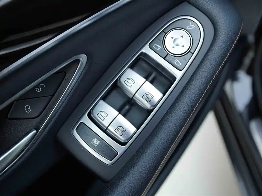 Mercedes-Benz S-Class 2019 S 350 L Premium Ultimate Edition фото 12