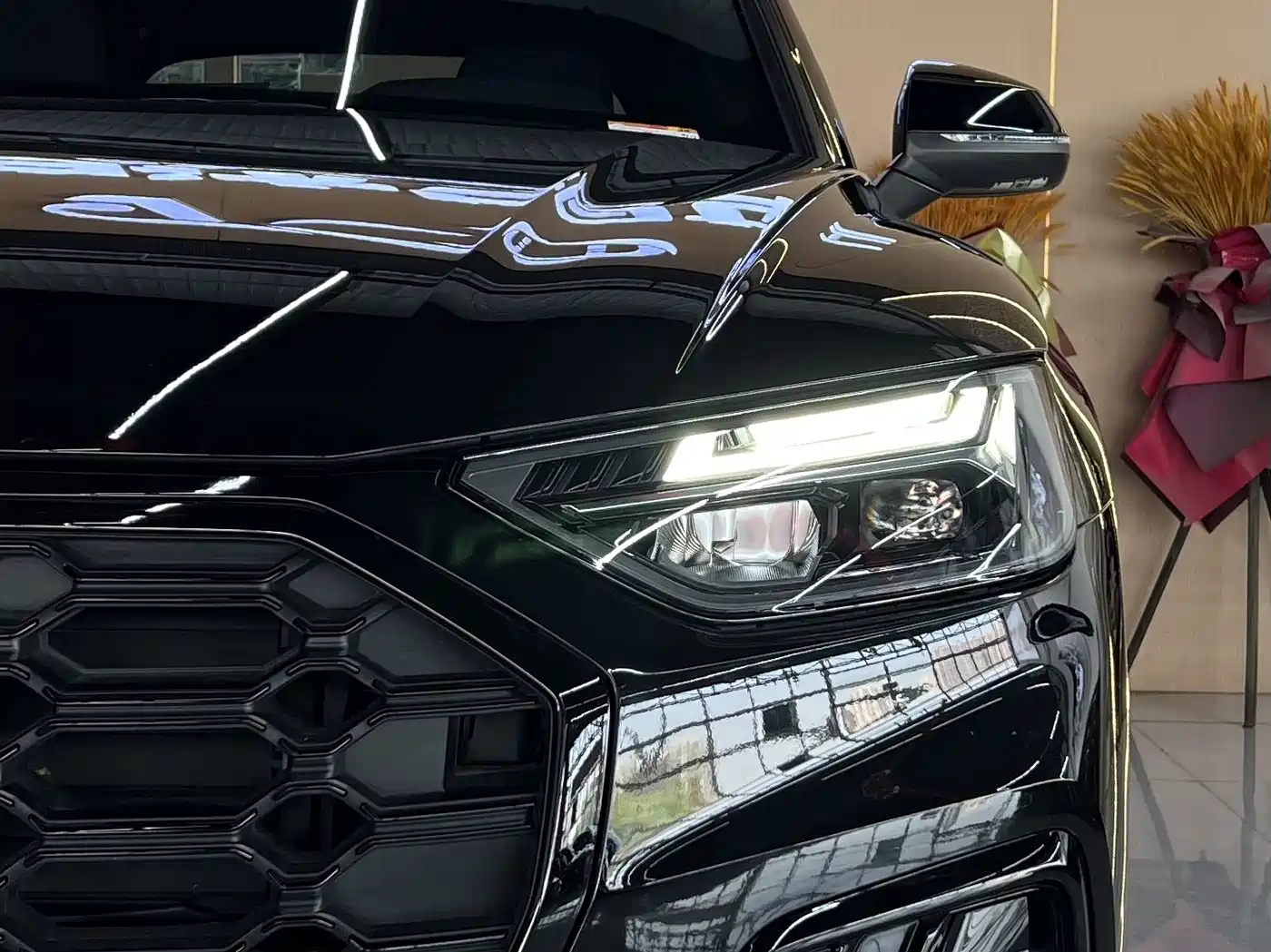 Audi Q5L 2024 Model 40 TFSI Luxury Dynamic фото 11