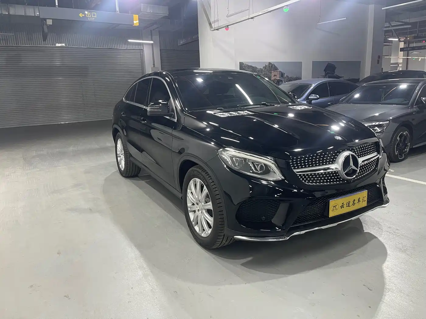 Mercedes-Benz GLE Coupe 2015 GLE 320 4MATIC Coupe SUV фото 3