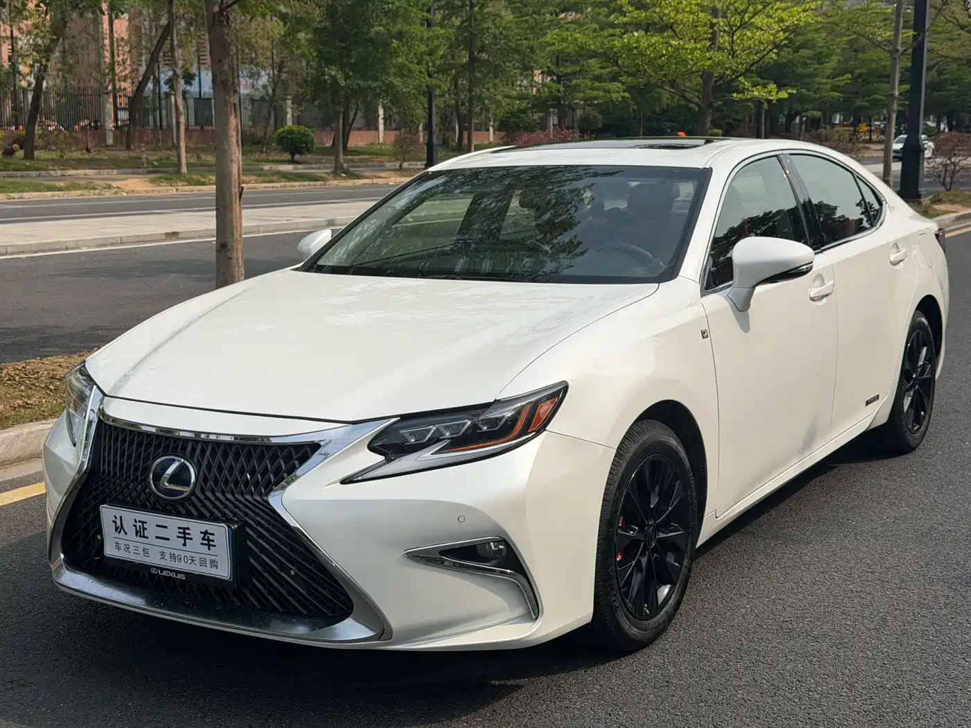 Lexus ES 2013 300h Elite Edition