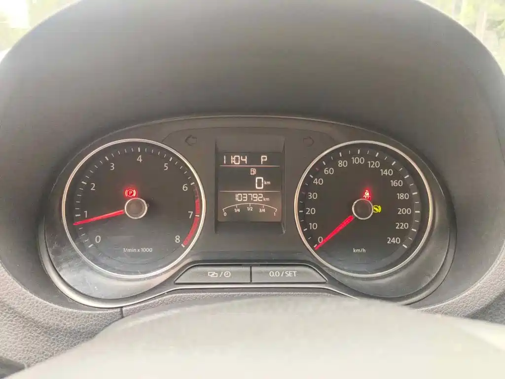 Volkswagen Polo 2015 2014 1.4L Automatic Comfort Edition