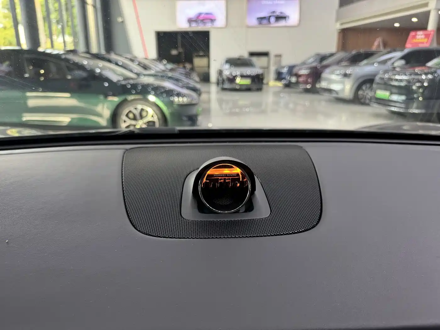 Zhijie Luxeed R7 2025 2026 Range Extender Max