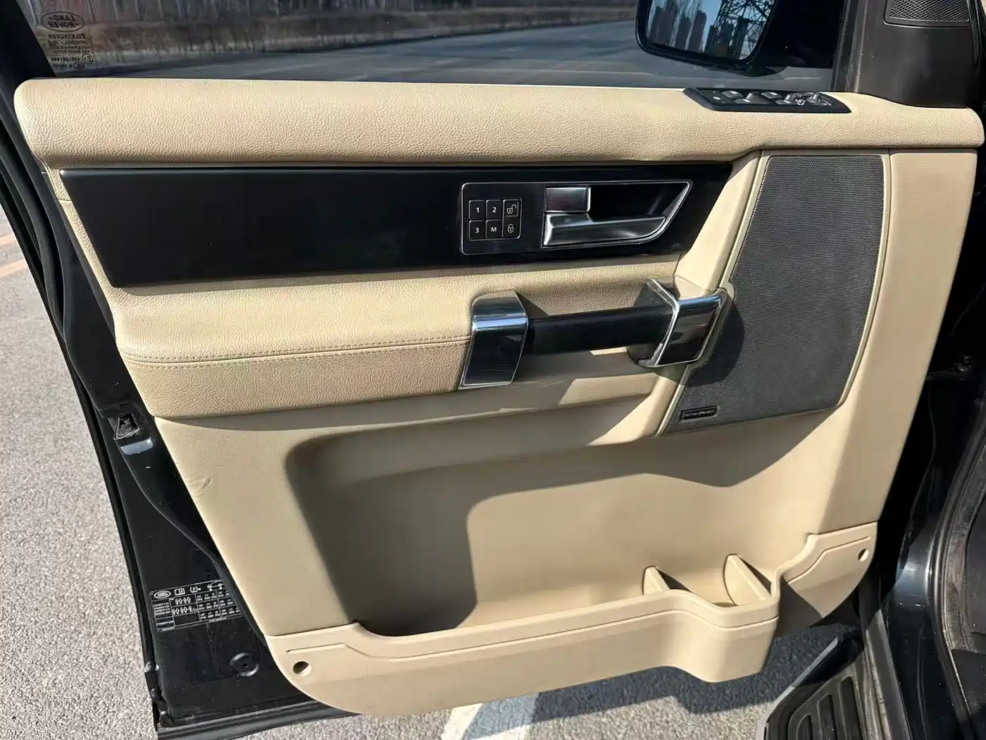 Land Rover Discovery 2012 3.0 SDV6 HSE Diesel фото 20