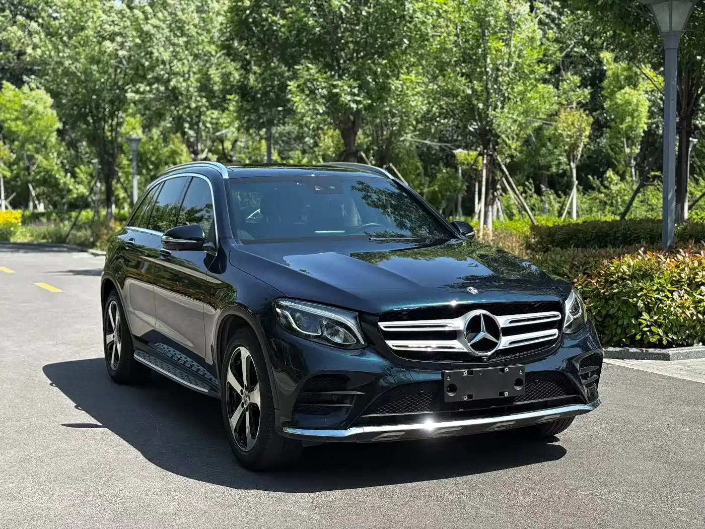Mercedes-Benz GLC 2019 GLC 260 4MATIC Luxury фото 3