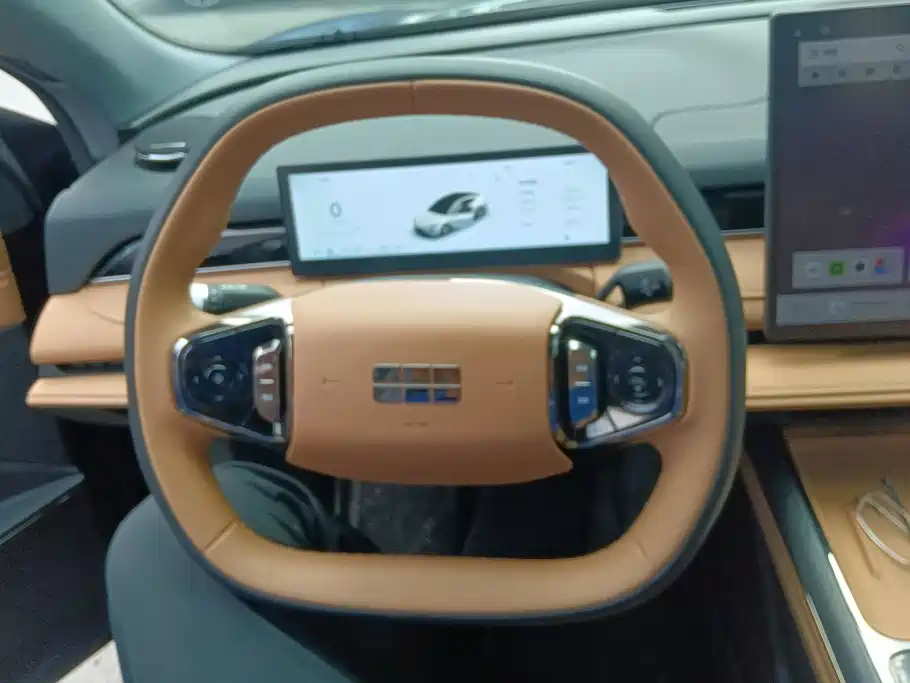 Geely Galaxy Galaxy Xingyao 8 2025 2025 130km EM-i Premium Edition