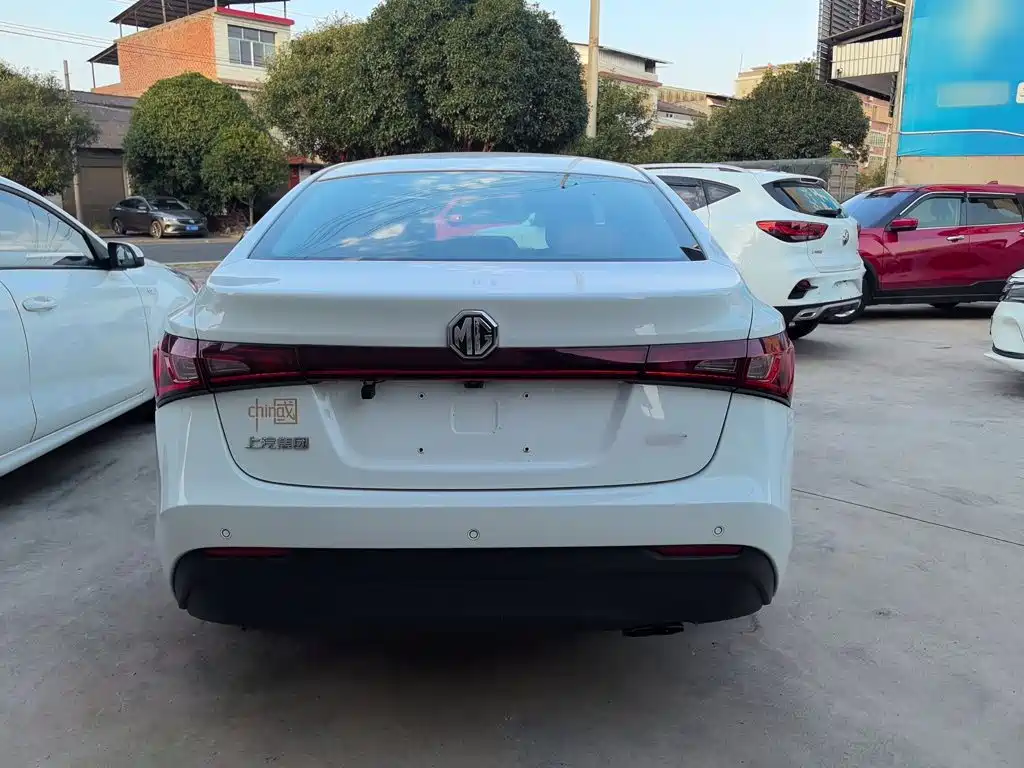 MG GT 2019 2016 Model 1.5L Automatic Premium Luxury Edition