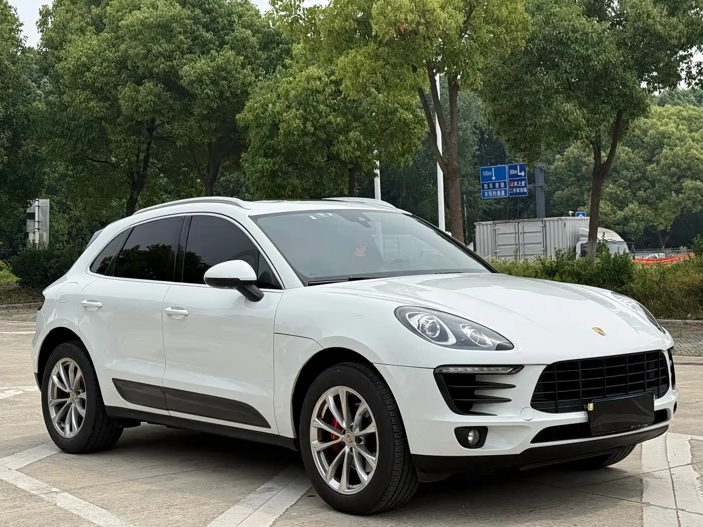Porsche Macan 2017 Macan 2.0T фото 3