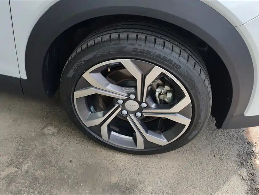 Lynk & Co 06 2023 Remix 1.5T Power Halo фото 6