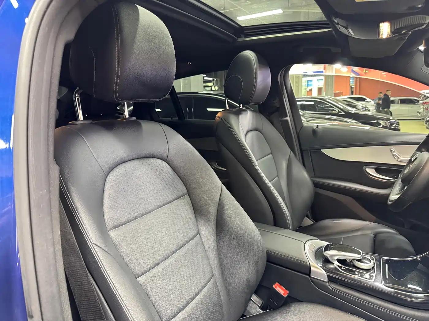 Mercedes-Benz GLC Coupe 2017 GLC 200 4MATIC Coupe SUV фото 14