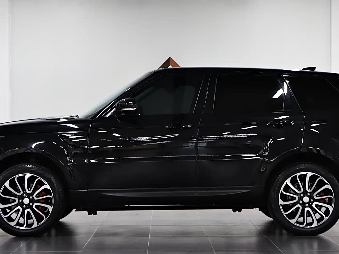 Land Rover Range Rover Sport 2019 3.0 SC V6 Special Edition фото 7