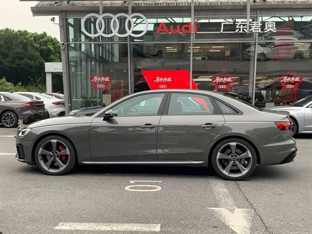 Audi S4 2024 S4 3.0TFSI фото 3