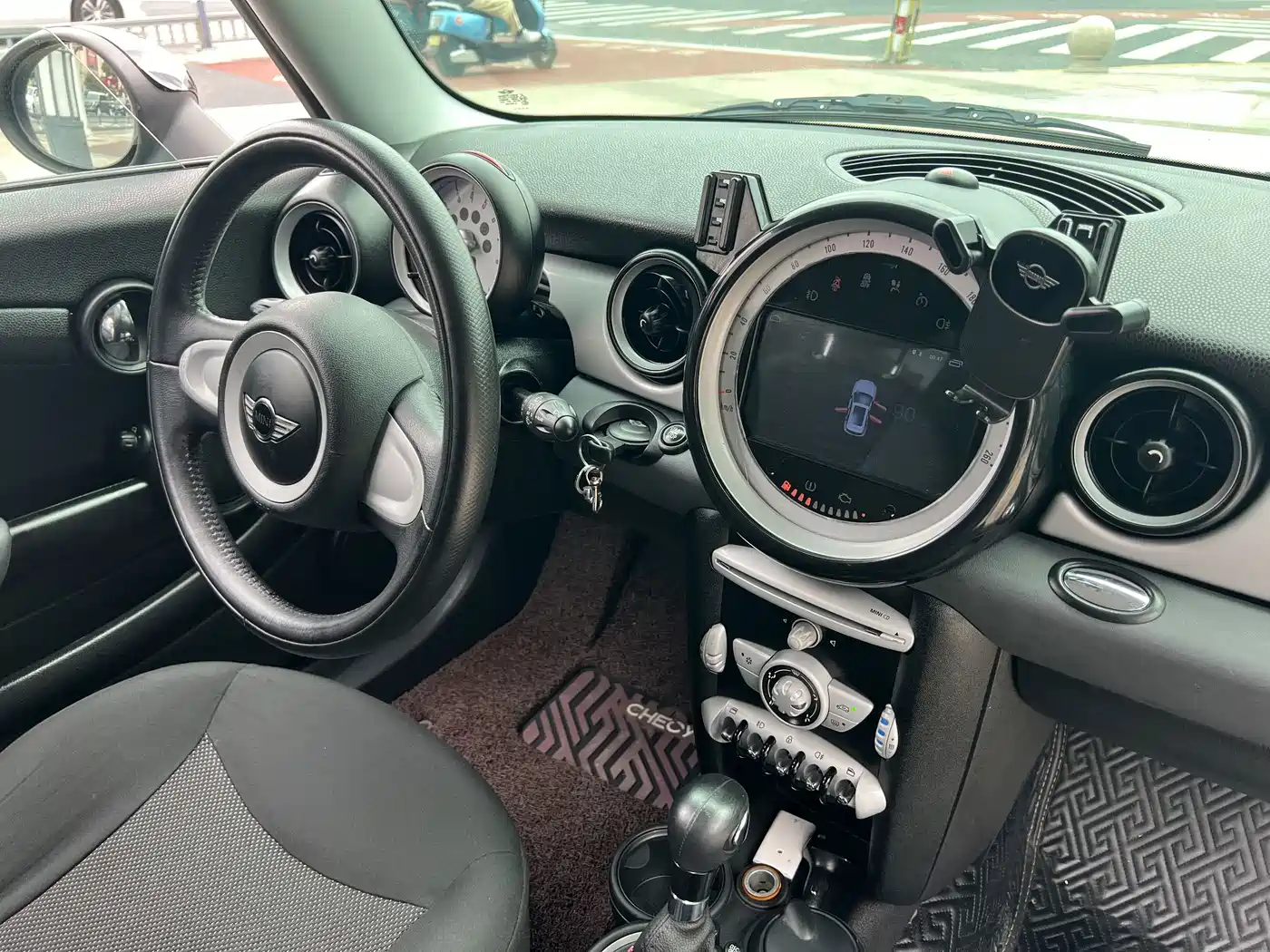 MINI CLUBMAN 2010 2010 1.6L COOPER Cheer