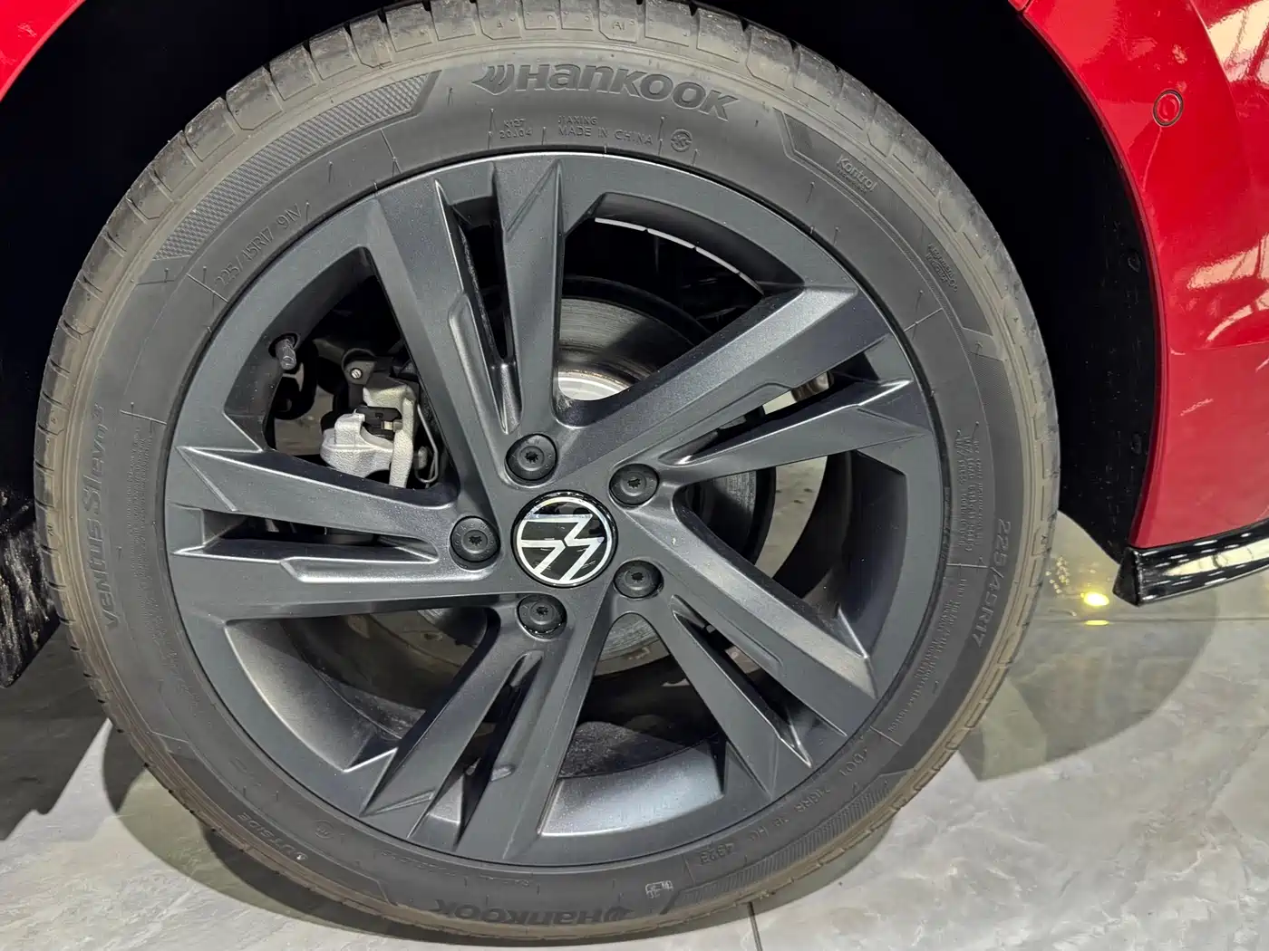 Volkswagen Golf 2023 280TSI DSG R-Line Lite фото 21