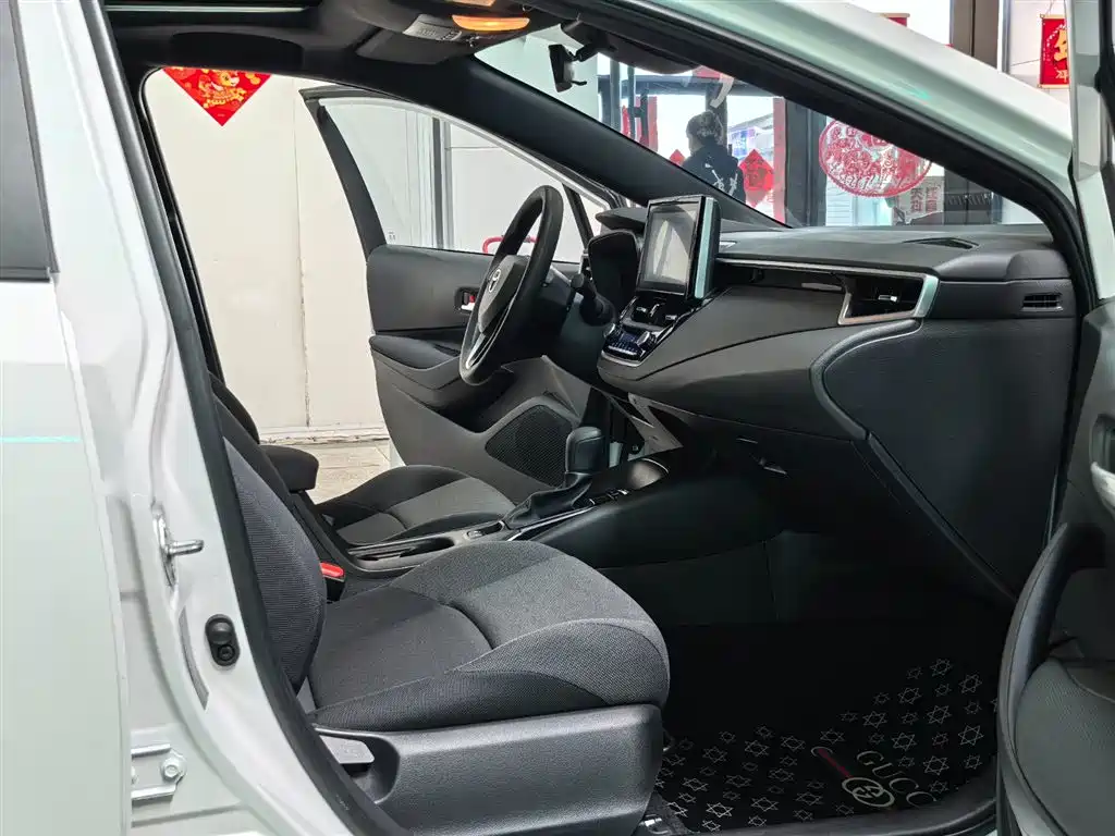 Toyota Levin 2023 185T CVT Luxury фото 5