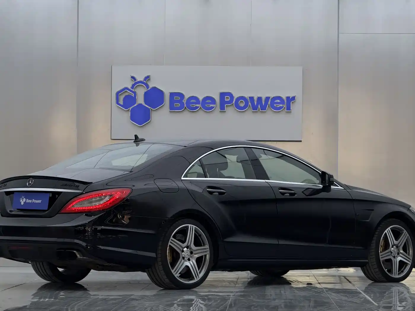Mercedes-Benz CLS AMG 2012 AMG CLS 63 фото 4