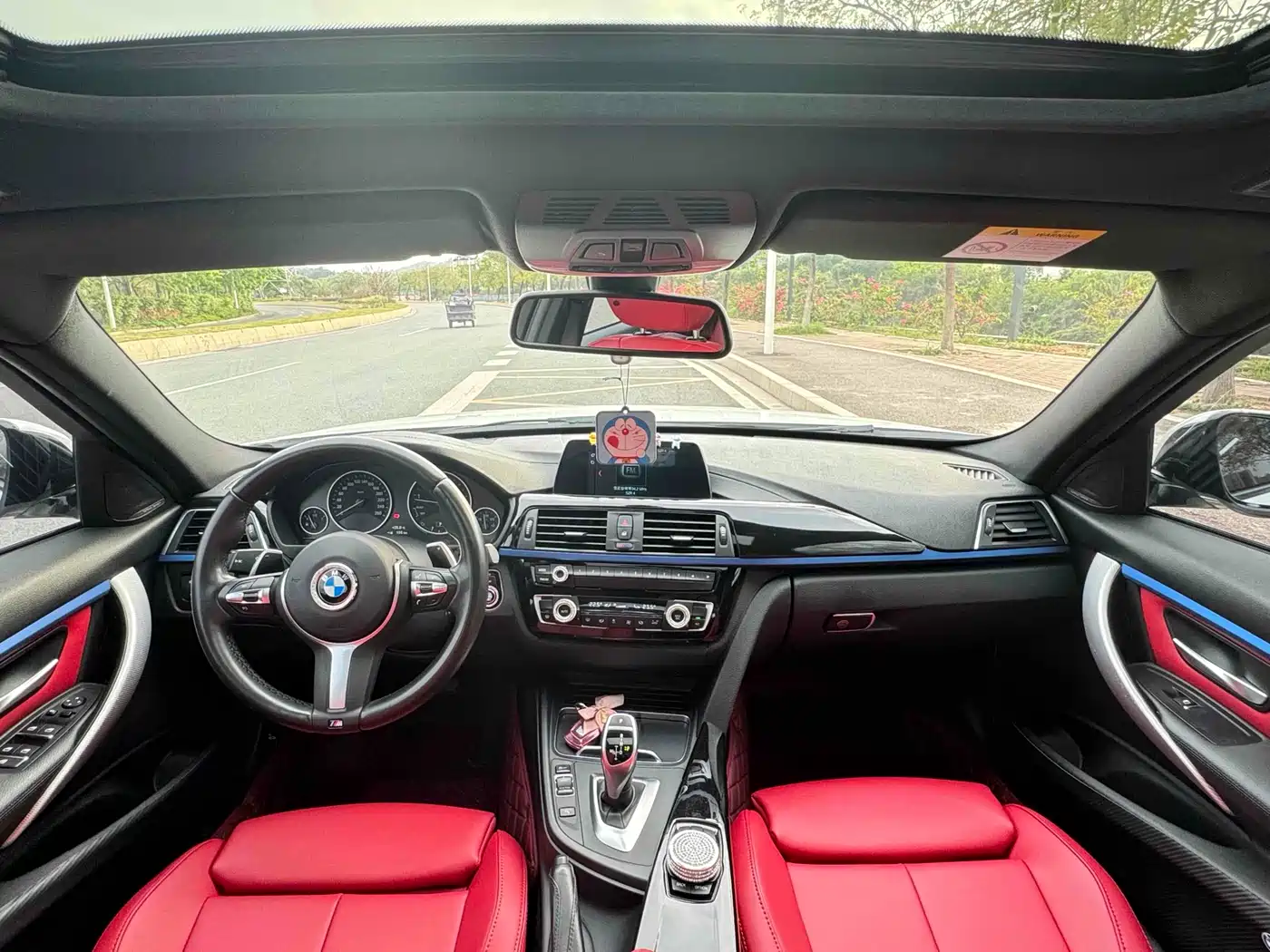 BMW 3 Series 2018 320i M Sport Package фото 5