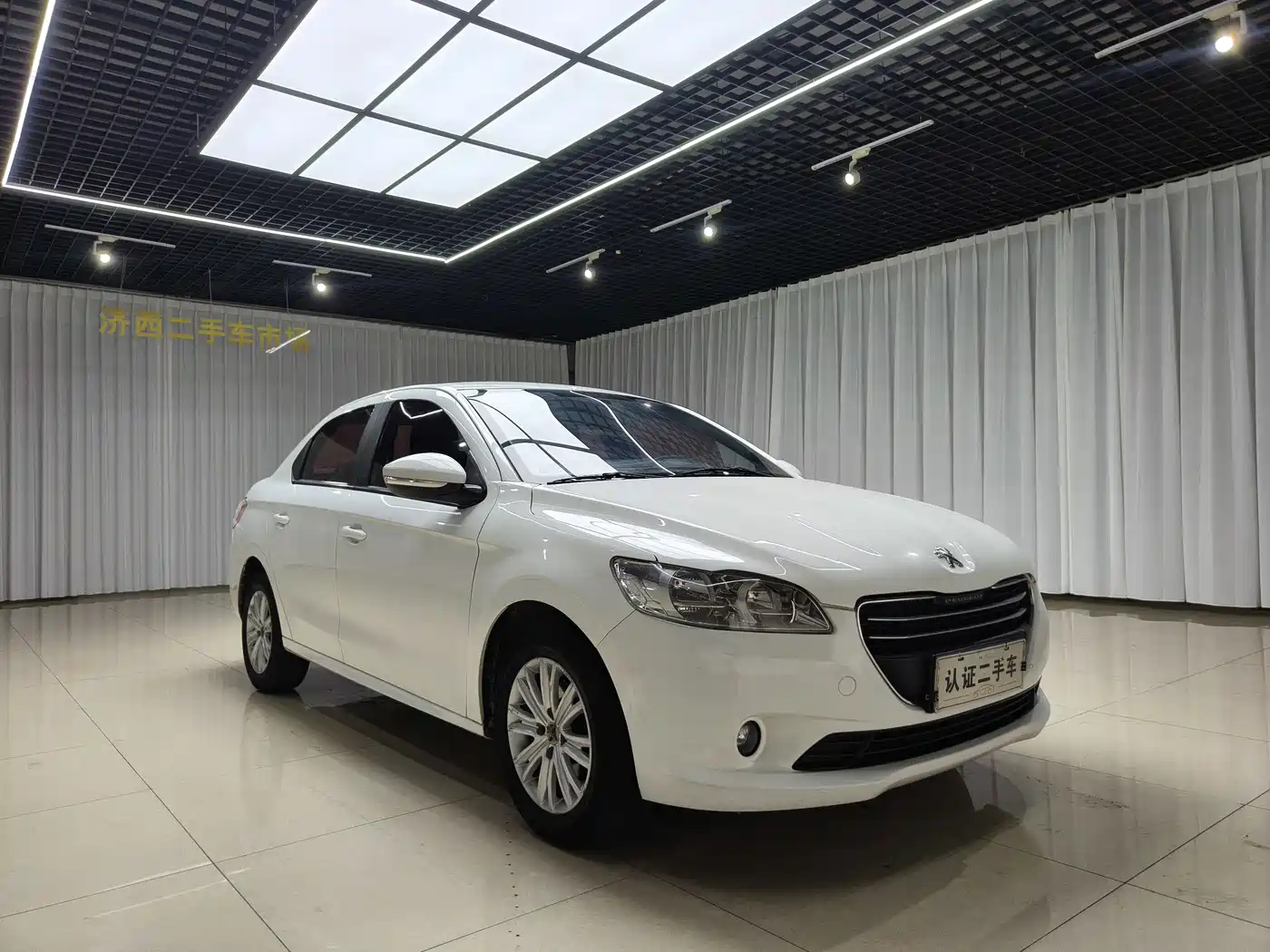 Peugeot 301 2017 2017 1.6L Manual Comfort Edition