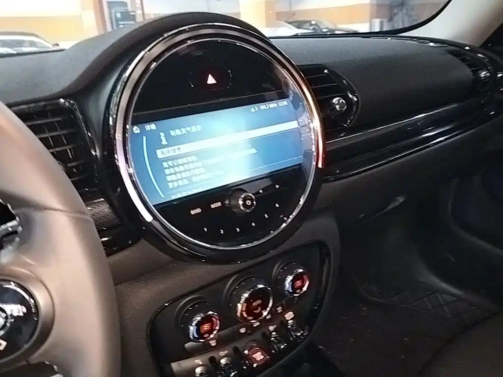 MINI CLUBMAN 2022 2022 Facelift 1.5T COOPER Connoisseur