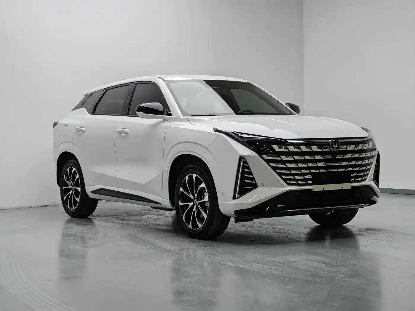 CHANGAN UNI Z NEW ENERGY