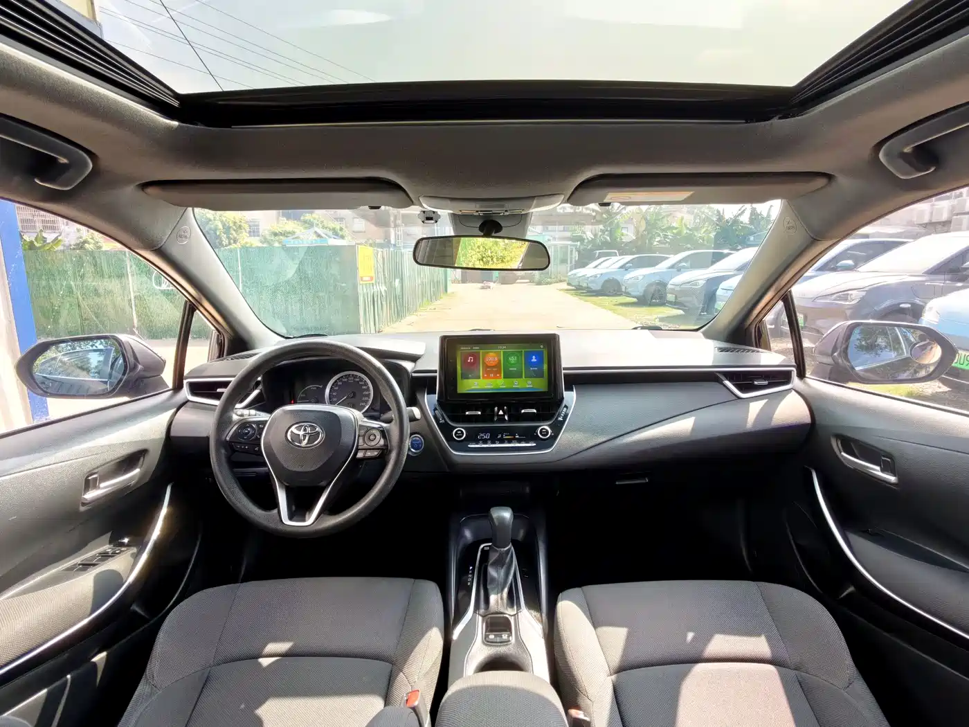 Toyota Levin 2019 Dual Engine 1.8H E-CVT Luxury Edition China V фото 12