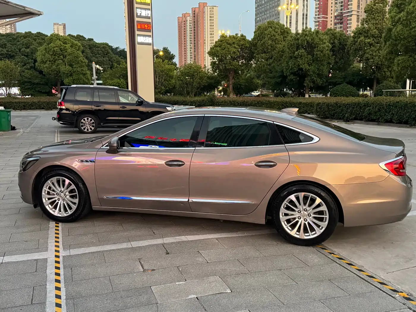 Buick LaCrosse 2016 Model 28T Elite фото 3