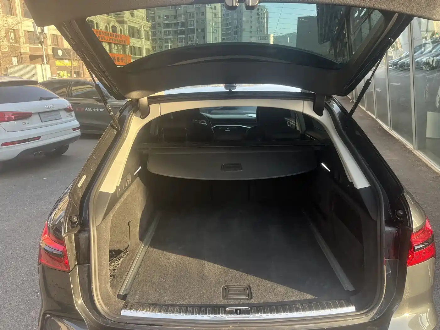 Audi A6 (Import) 2024 allroad quattro 55 TFSI Premium Off-road фото 8
